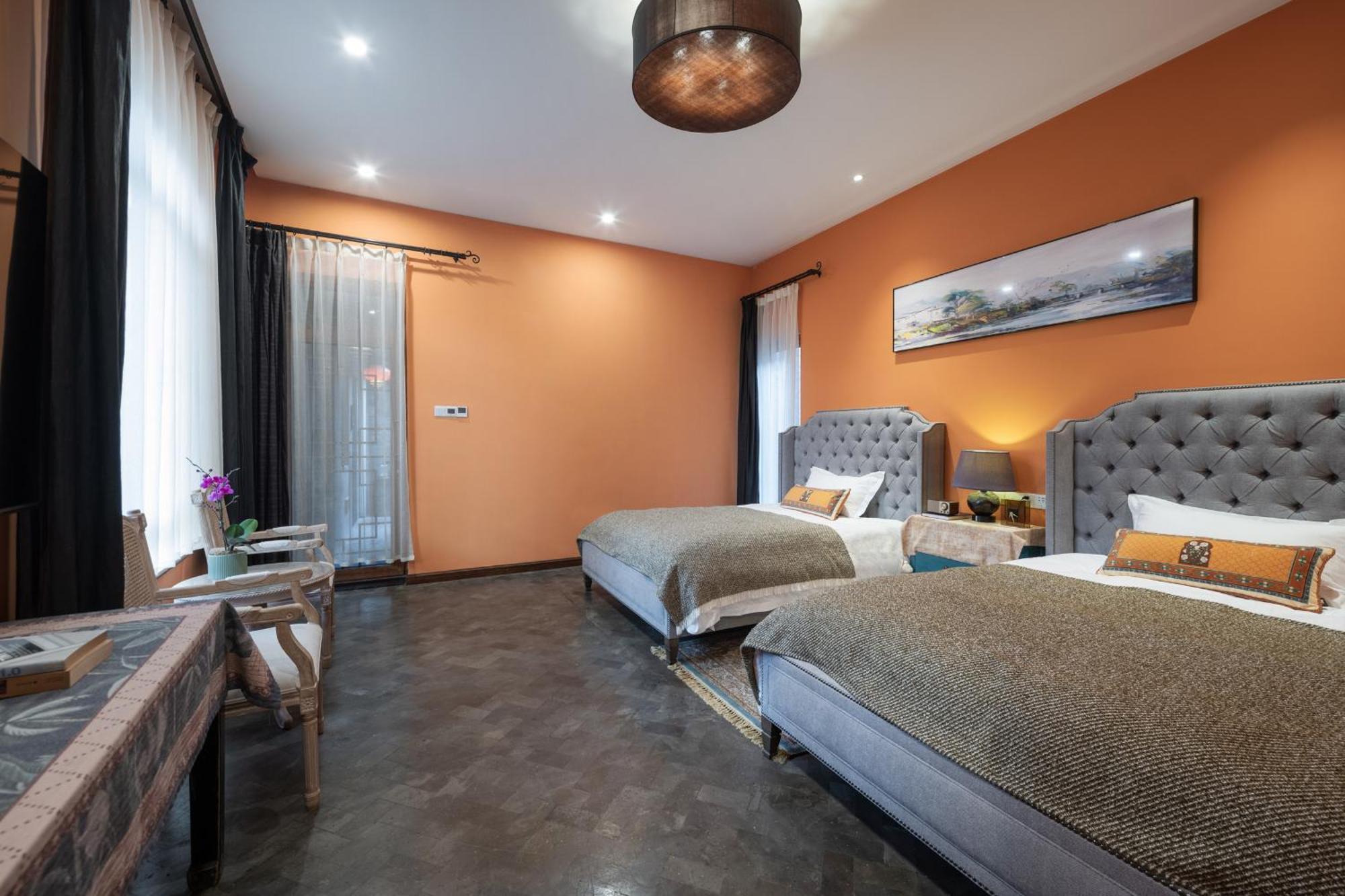 Hotel Cote Cour Deductive Beijing - Quadrangle Close To Tiananmen Square & Forbidden City & Nanluoguxiang, Walk To Wangfujing, English Speaking, Free Wifi, Free Laundry, Free Wonton & Noodles With Tour Ticket Service, Free Selfies With Ancient Costum Exterior foto