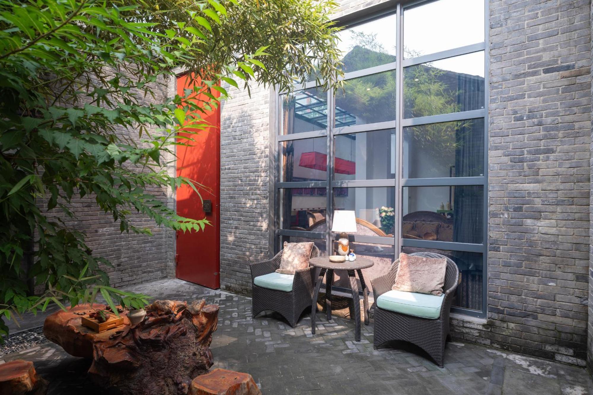 Hotel Cote Cour Deductive Beijing - Quadrangle Close To Tiananmen Square & Forbidden City & Nanluoguxiang, Walk To Wangfujing, English Speaking, Free Wifi, Free Laundry, Free Wonton & Noodles With Tour Ticket Service, Free Selfies With Ancient Costum Exterior foto