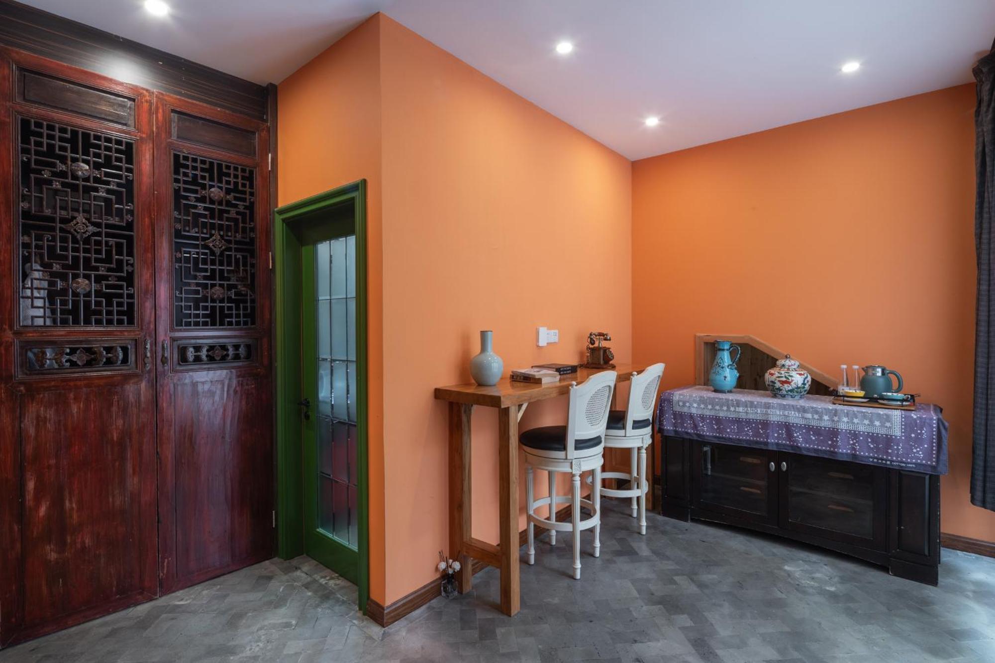 Hotel Cote Cour Deductive Beijing - Quadrangle Close To Tiananmen Square & Forbidden City & Nanluoguxiang, Walk To Wangfujing, English Speaking, Free Wifi, Free Laundry, Free Wonton & Noodles With Tour Ticket Service, Free Selfies With Ancient Costum Exterior foto
