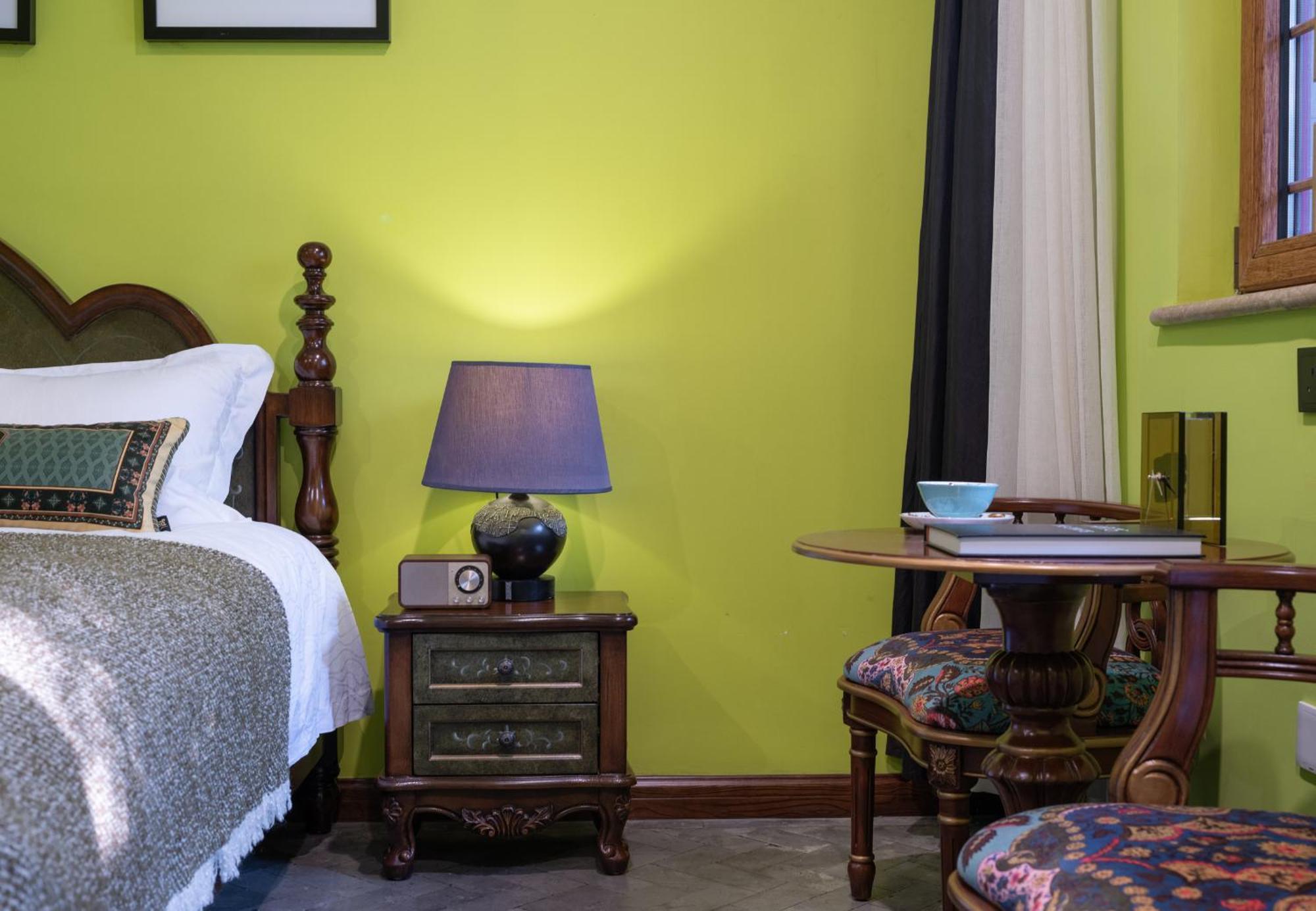 Hotel Cote Cour Deductive Beijing - Quadrangle Close To Tiananmen Square & Forbidden City & Nanluoguxiang, Walk To Wangfujing, English Speaking, Free Wifi, Free Laundry, Free Wonton & Noodles With Tour Ticket Service, Free Selfies With Ancient Costum Exterior foto